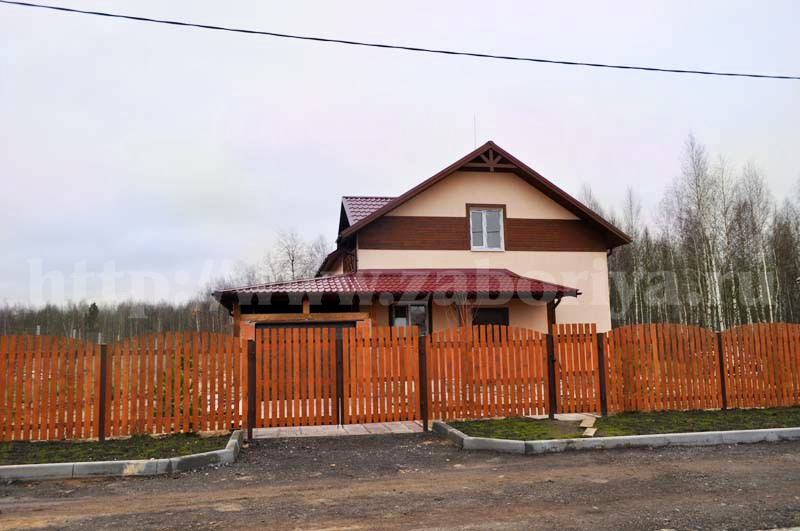 Установка деревянного забора